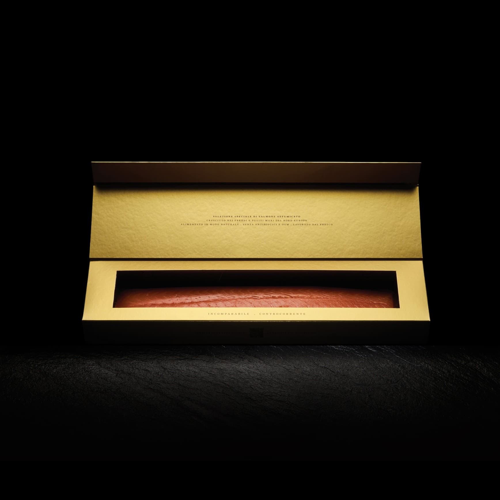 Cuore di filetto di salmone affumicato Gold Edition 500 g · con oro edibile